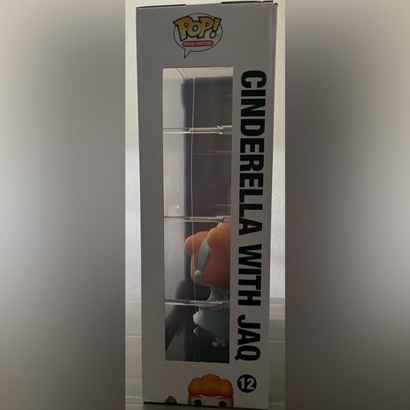 Amazon.com: Funko POP! Movie Poster: Disney - Cinderella  Cinderella with Jaq Funko Pop 🎠